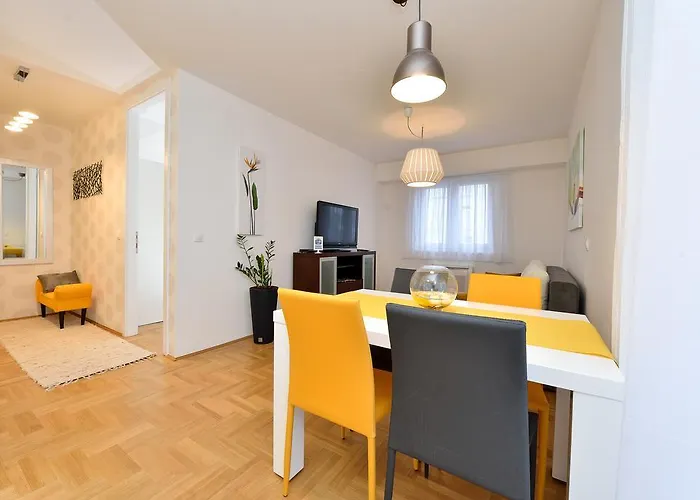 Sweet Corner 扎达尔