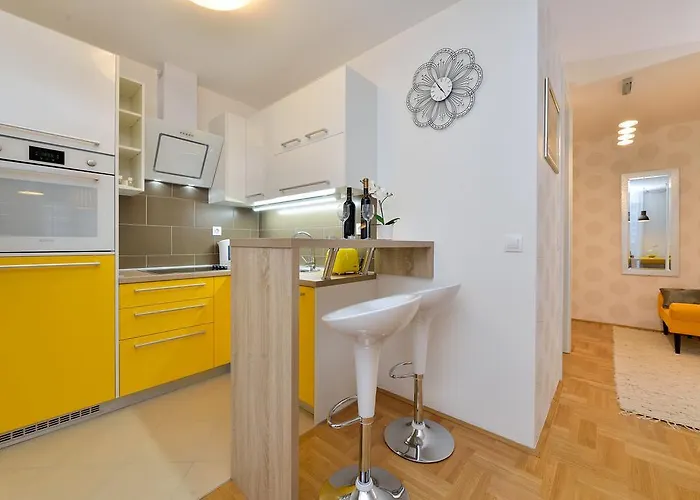 Sweet Corner 扎达尔